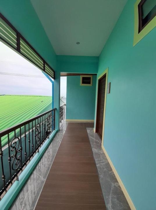 TC villa on beach Ko Lan Esterno foto