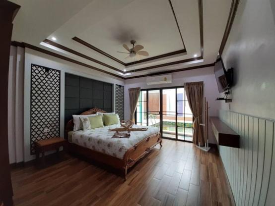 TC villa on beach Ko Lan Esterno foto