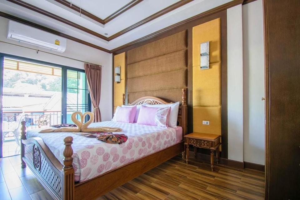 TC villa on beach Ko Lan Esterno foto