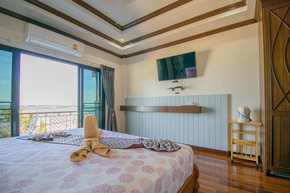 TC villa on beach Ko Lan Esterno foto