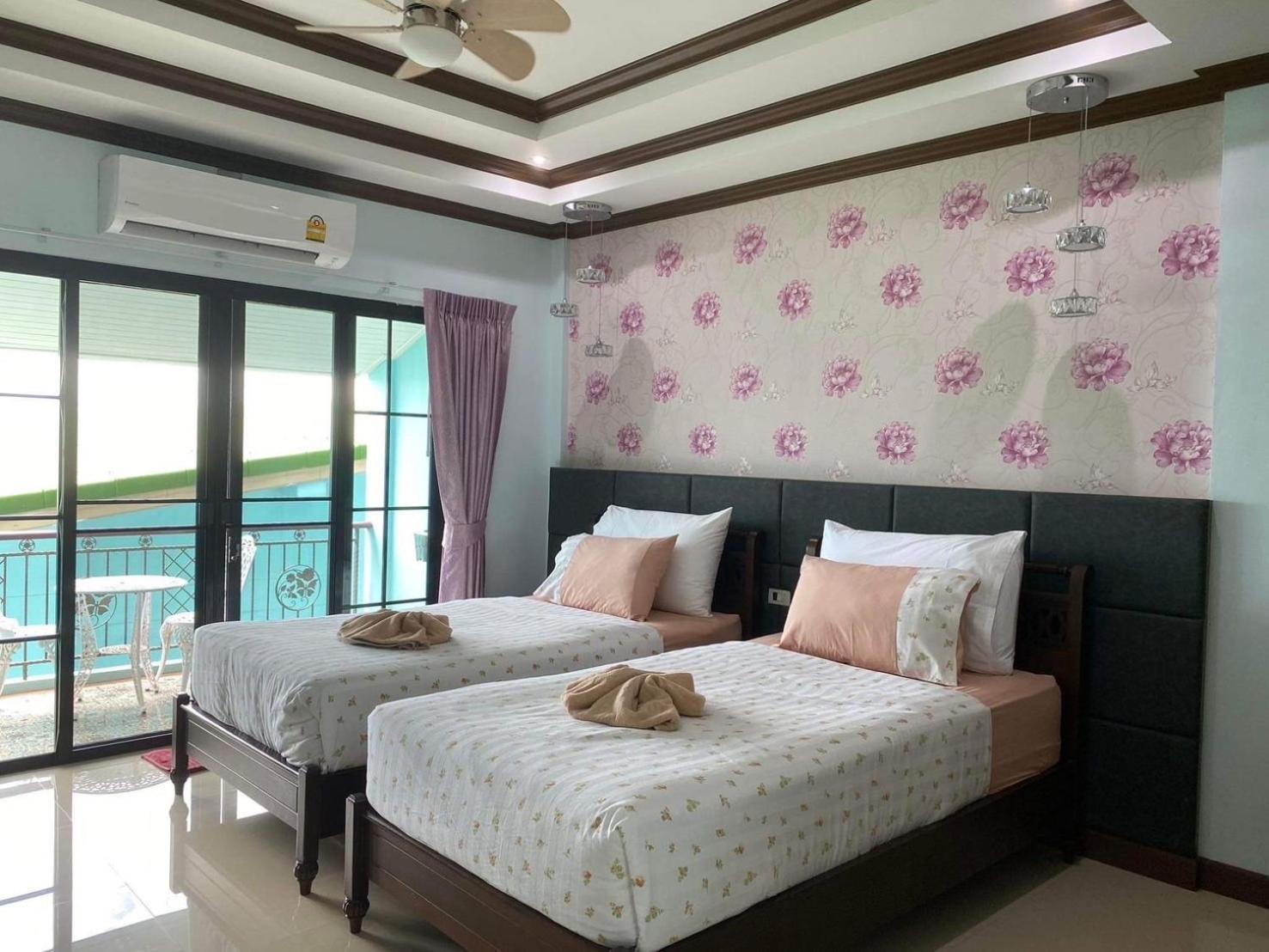 TC villa on beach Ko Lan Esterno foto